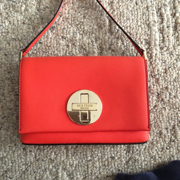 kate spade Handbags - Kate Spade purse with long strap
